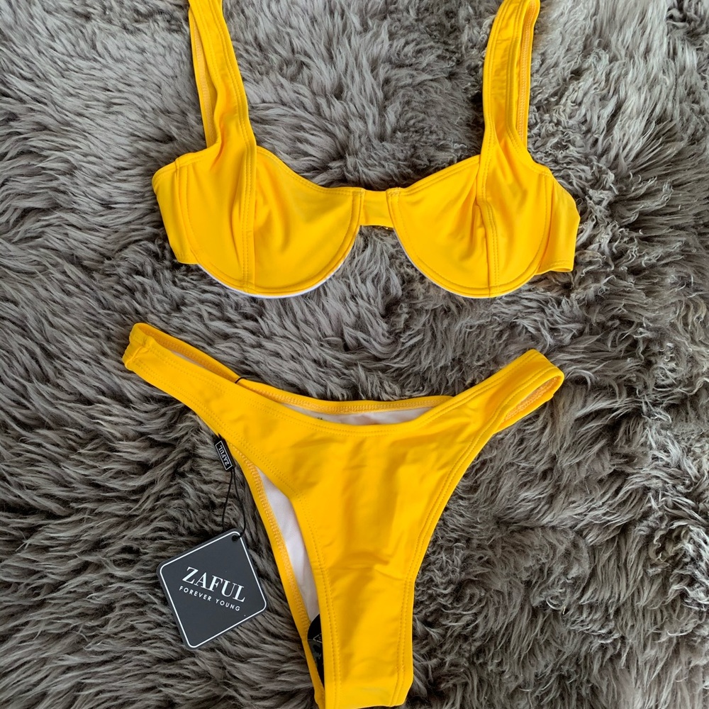 Zaful Yellow Bra Style Cheeky Bum Bikini With Tags